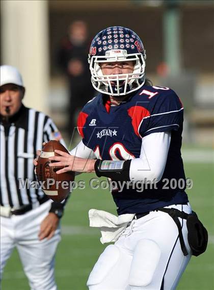 Thumbnail 1 in Ryan vs. Guyer (Texas 4A Region I D1 Final) photogallery.