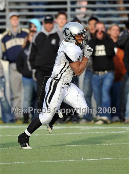 Thumbnail 3 in Ryan vs. Guyer (Texas 4A Region I D1 Final) photogallery.