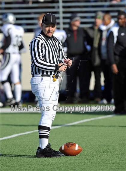Thumbnail 1 in Ryan vs. Guyer (Texas 4A Region I D1 Final) photogallery.