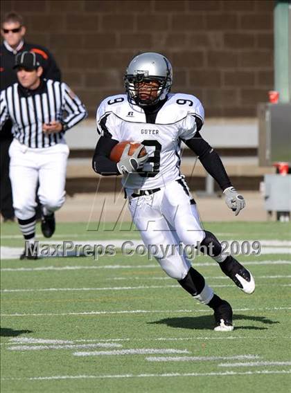 Thumbnail 3 in Ryan vs. Guyer (Texas 4A Region I D1 Final) photogallery.