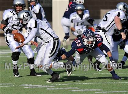 Thumbnail 2 in Ryan vs. Guyer (Texas 4A Region I D1 Final) photogallery.