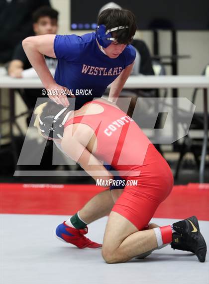 Thumbnail 2 in UIL 6A Regional Wrestling Tournament  photogallery.