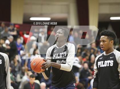 Thumbnail 3 in Findlay Prep vs. Immaculate Conception (Spalding Hoophall Classic) photogallery.