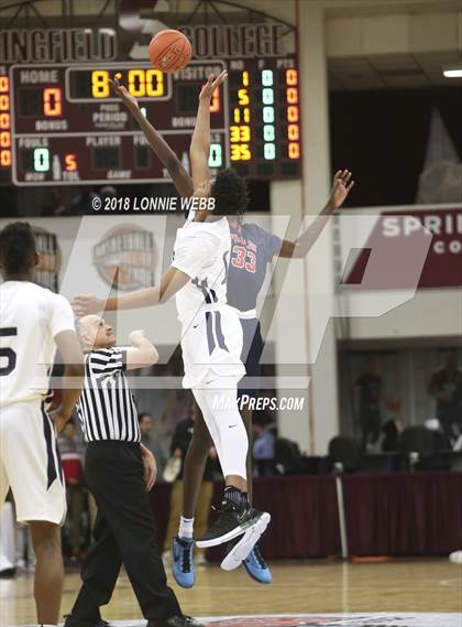 Thumbnail 2 in Findlay Prep vs. Immaculate Conception (Spalding Hoophall Classic) photogallery.