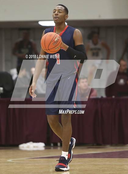 Thumbnail 1 in Findlay Prep vs. Immaculate Conception (Spalding Hoophall Classic) photogallery.