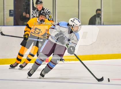 Thumbnail 3 in Toms River South/Toms River East vs Southern Regional photogallery.
