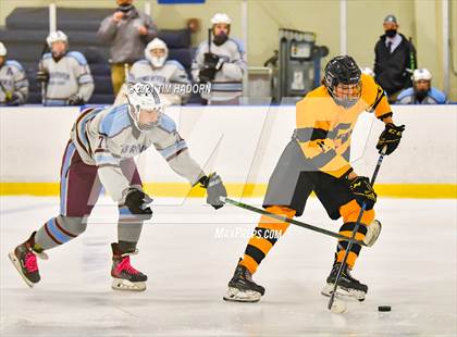Thumbnail 2 in Toms River South/Toms River East vs Southern Regional photogallery.
