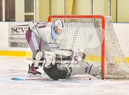 Thumbnail 3 in Toms River South/Toms River East vs Southern Regional photogallery.