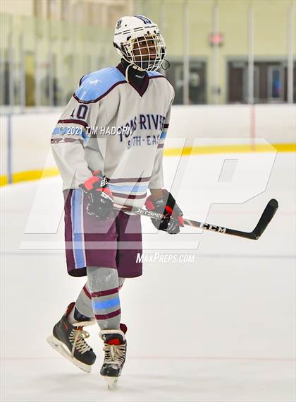 Thumbnail 1 in Toms River South/Toms River East vs Southern Regional photogallery.