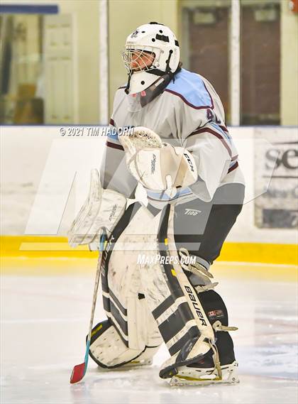 Thumbnail 2 in Toms River South/Toms River East vs Southern Regional photogallery.
