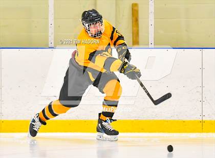 Thumbnail 3 in Toms River South/Toms River East vs Southern Regional photogallery.