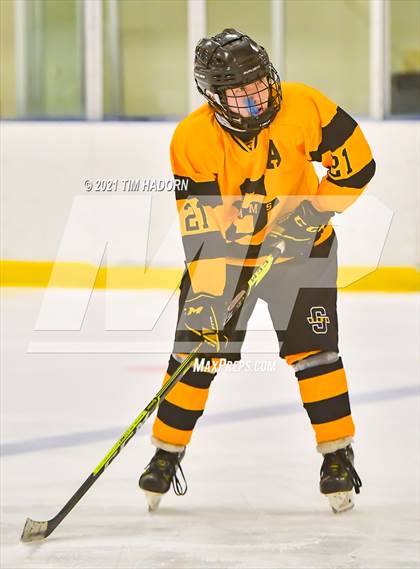 Thumbnail 3 in Toms River South/Toms River East vs Southern Regional photogallery.