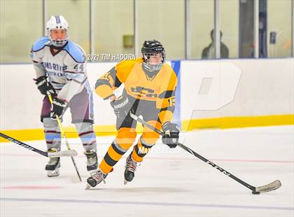 Thumbnail 2 in Toms River South/Toms River East vs Southern Regional photogallery.