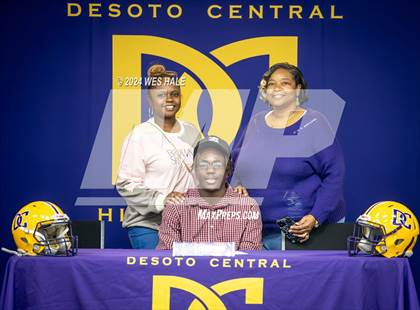 Thumbnail 1 in DeSoto Central Signing Day photogallery.