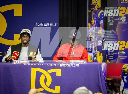 Thumbnail 3 in DeSoto Central Signing Day photogallery.