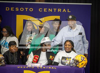 Thumbnail 1 in DeSoto Central Signing Day photogallery.