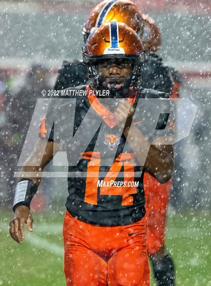 Thumbnail 2 in Cardinal Gibbons vs. Chambers (NCHSAA 4A Final) photogallery.