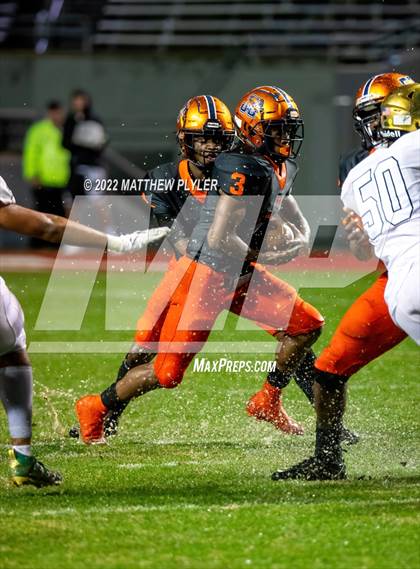 Thumbnail 3 in Cardinal Gibbons vs. Chambers (NCHSAA 4A Final) photogallery.