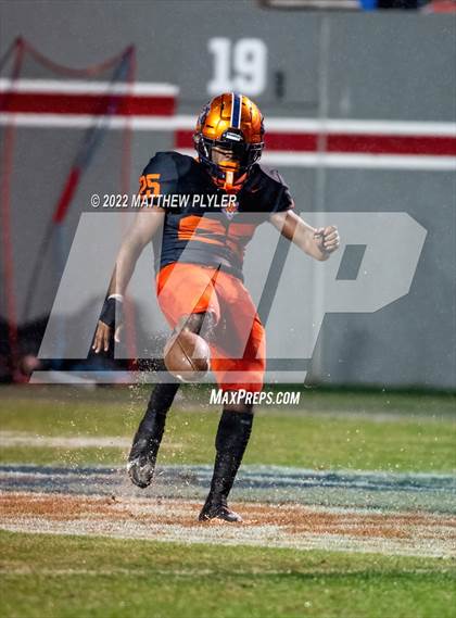 Thumbnail 2 in Cardinal Gibbons vs. Chambers (NCHSAA 4A Final) photogallery.
