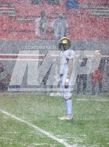 Thumbnail 3 in Cardinal Gibbons vs. Chambers (NCHSAA 4A Final) photogallery.