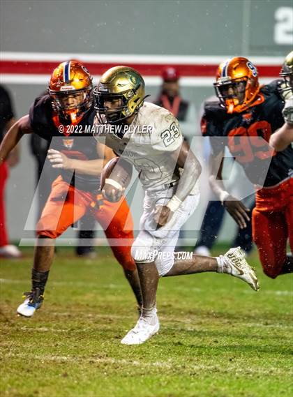 Thumbnail 3 in Cardinal Gibbons vs. Chambers (NCHSAA 4A Final) photogallery.