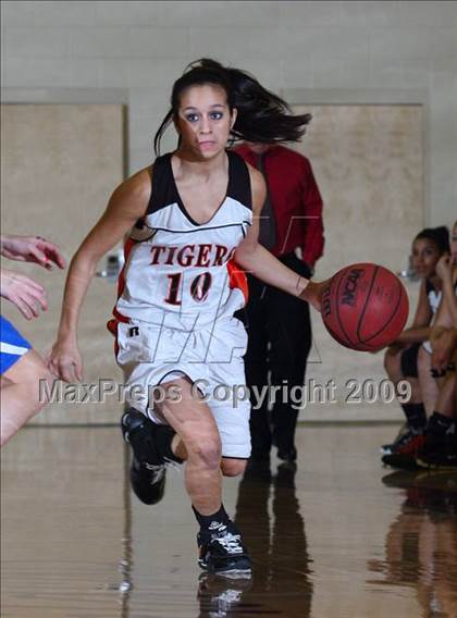 Thumbnail 1 in El Dorado vs. Roseville (Whitney Wildcat Tournament) photogallery.