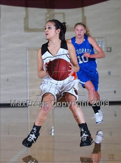 Thumbnail 1 in El Dorado vs. Roseville (Whitney Wildcat Tournament) photogallery.
