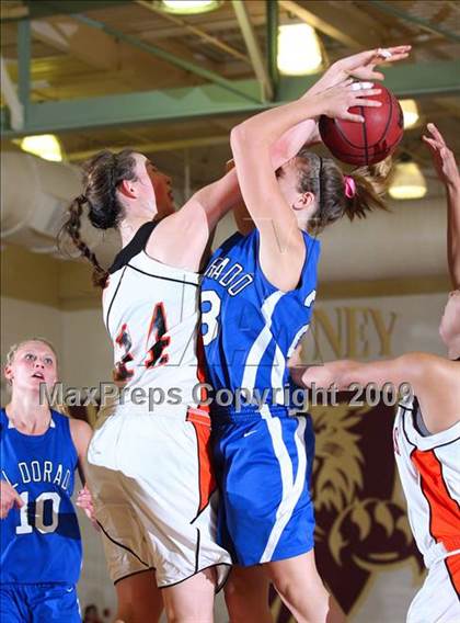 Thumbnail 3 in El Dorado vs. Roseville (Whitney Wildcat Tournament) photogallery.