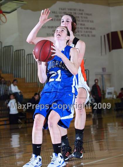 Thumbnail 1 in El Dorado vs. Roseville (Whitney Wildcat Tournament) photogallery.