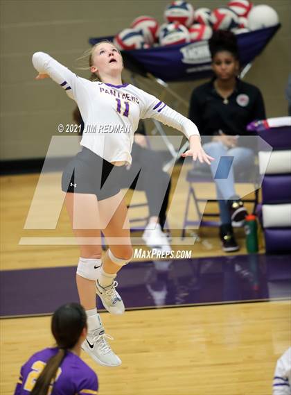 Thumbnail 1 in Pflugerville @ Liberty Hill photogallery.