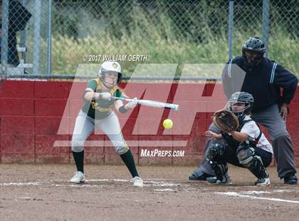 Thumbnail 2 in Live Oak @ Westmont photogallery.