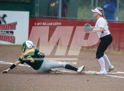 Thumbnail 2 in Live Oak @ Westmont photogallery.