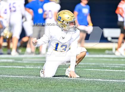 Thumbnail 2 in Chaminade-Madonna vs. Cardinal Newman (FHSAA 1A Final) photogallery.