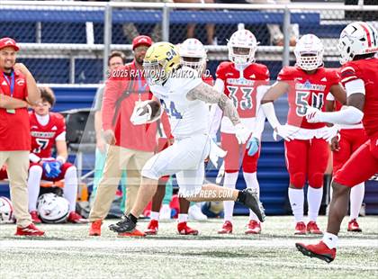 Thumbnail 2 in Chaminade-Madonna vs. Cardinal Newman (FHSAA 1A Final) photogallery.