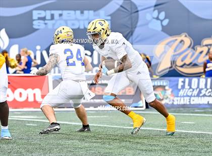 Thumbnail 3 in Chaminade-Madonna vs. Cardinal Newman (FHSAA 1A Final) photogallery.