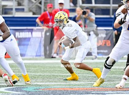 Thumbnail 3 in Chaminade-Madonna vs. Cardinal Newman (FHSAA 1A Final) photogallery.