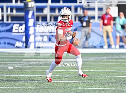 Thumbnail 2 in Chaminade-Madonna vs. Cardinal Newman (FHSAA 1A Final) photogallery.