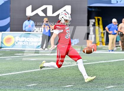 Thumbnail 3 in Chaminade-Madonna vs. Cardinal Newman (FHSAA 1A Final) photogallery.