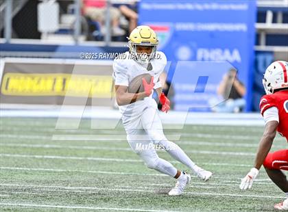 Thumbnail 3 in Chaminade-Madonna vs. Cardinal Newman (FHSAA 1A Final) photogallery.