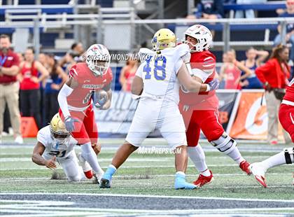 Thumbnail 2 in Chaminade-Madonna vs. Cardinal Newman (FHSAA 1A Final) photogallery.