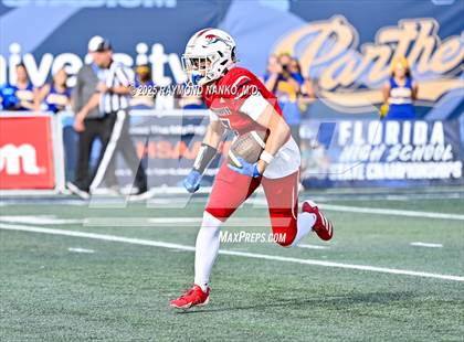 Thumbnail 1 in Chaminade-Madonna vs. Cardinal Newman (FHSAA 1A Final) photogallery.