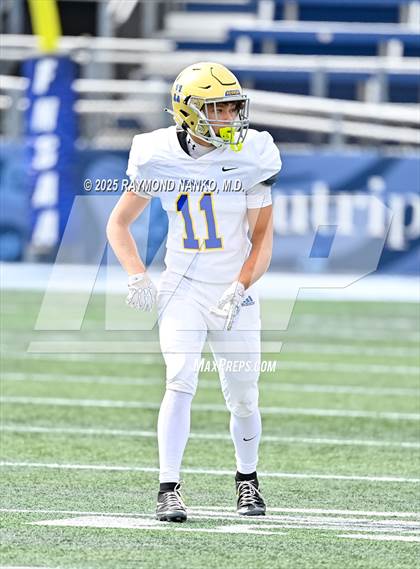 Thumbnail 3 in Chaminade-Madonna vs. Cardinal Newman (FHSAA 1A Final) photogallery.