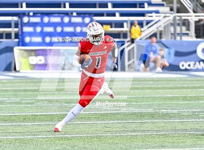 Thumbnail 3 in Chaminade-Madonna vs. Cardinal Newman (FHSAA 1A Final) photogallery.