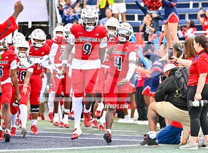 Thumbnail 3 in Chaminade-Madonna vs. Cardinal Newman (FHSAA 1A Final) photogallery.