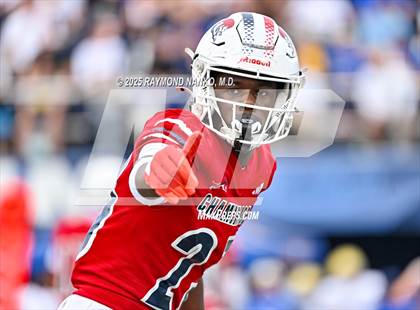 Thumbnail 2 in Chaminade-Madonna vs. Cardinal Newman (FHSAA 1A Final) photogallery.
