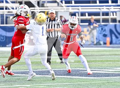 Thumbnail 1 in Chaminade-Madonna vs. Cardinal Newman (FHSAA 1A Final) photogallery.