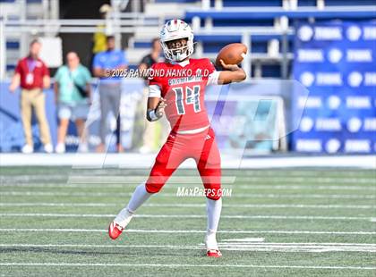 Thumbnail 1 in Chaminade-Madonna vs. Cardinal Newman (FHSAA 1A Final) photogallery.