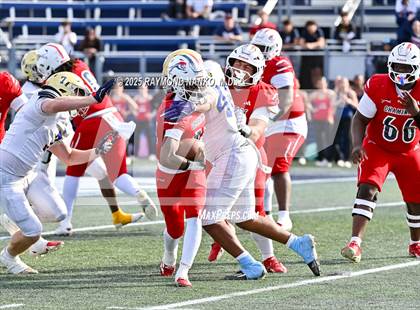 Thumbnail 2 in Chaminade-Madonna vs. Cardinal Newman (FHSAA 1A Final) photogallery.