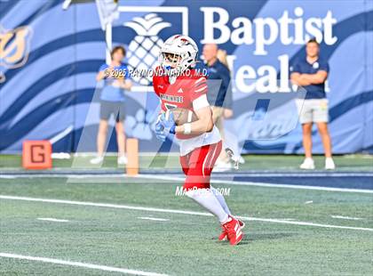 Thumbnail 2 in Chaminade-Madonna vs. Cardinal Newman (FHSAA 1A Final) photogallery.