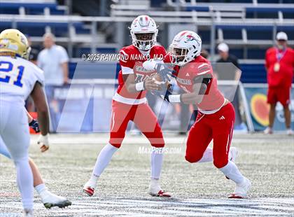 Thumbnail 2 in Chaminade-Madonna vs. Cardinal Newman (FHSAA 1A Final) photogallery.